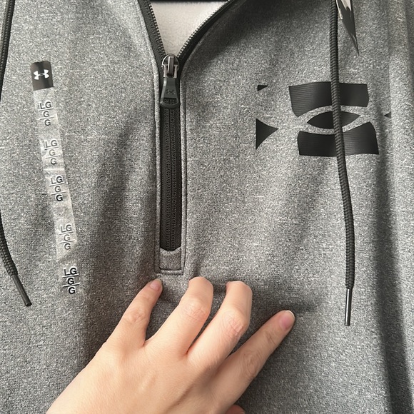 Under Armour Men’s Hoodie with 1/4 zip Large Gray - Picture 3 of 6